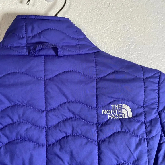 The North Face Thermoball Quilted Purple Lightweight Jacket XS - Picture 8 of 8
